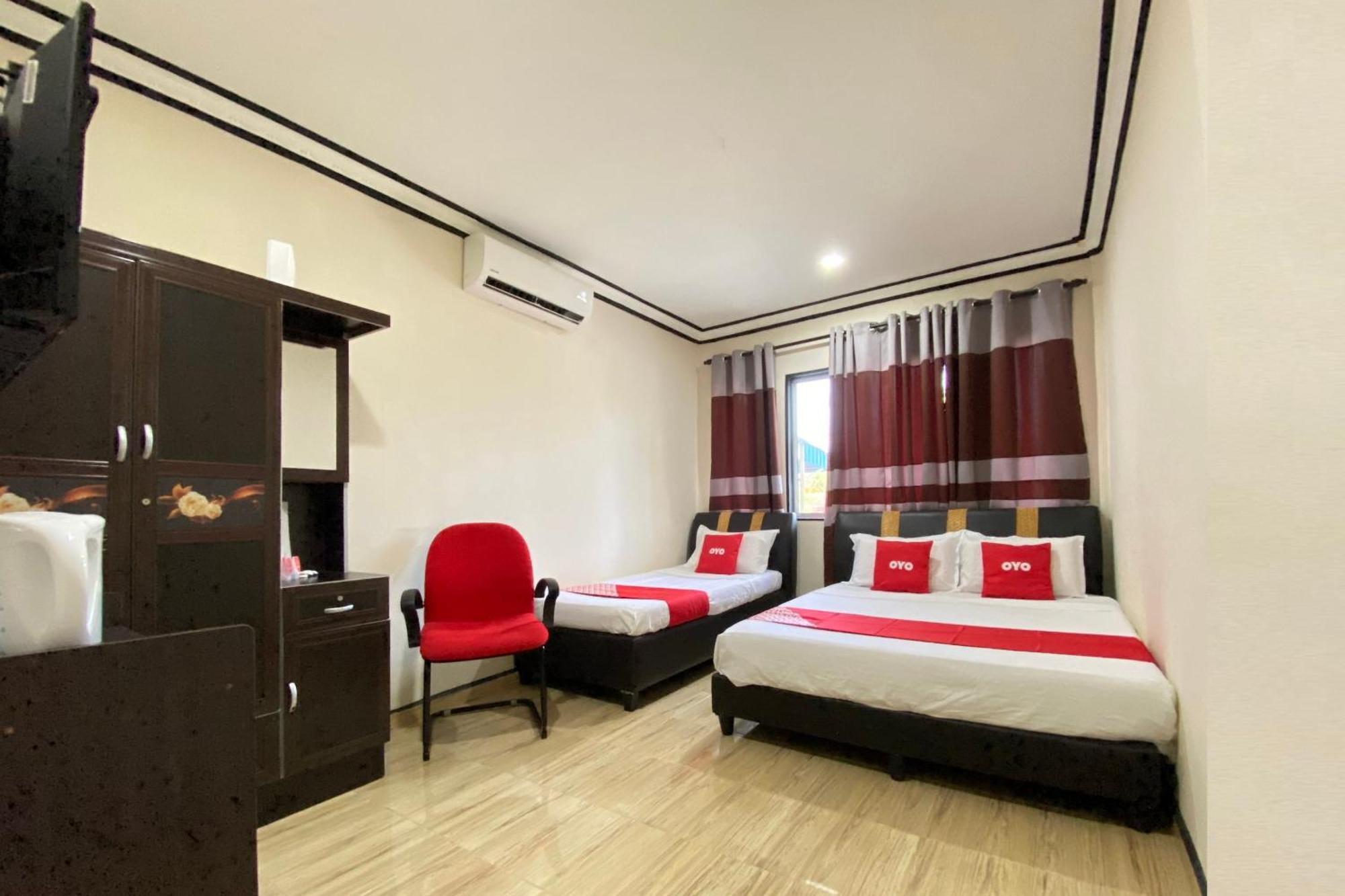 Oyo 90205 Bayu Sintok Motel Changlun Exterior photo